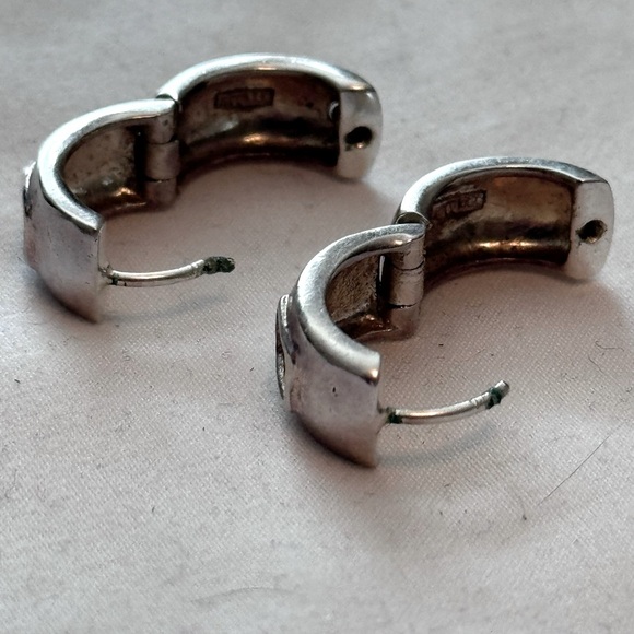 ✨ Stylish Vintage Sterling Silver and Pave Crystal Huggie Earrings - Picture 6 of 15